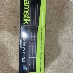 Green Portable MIDI Guitar for iPad